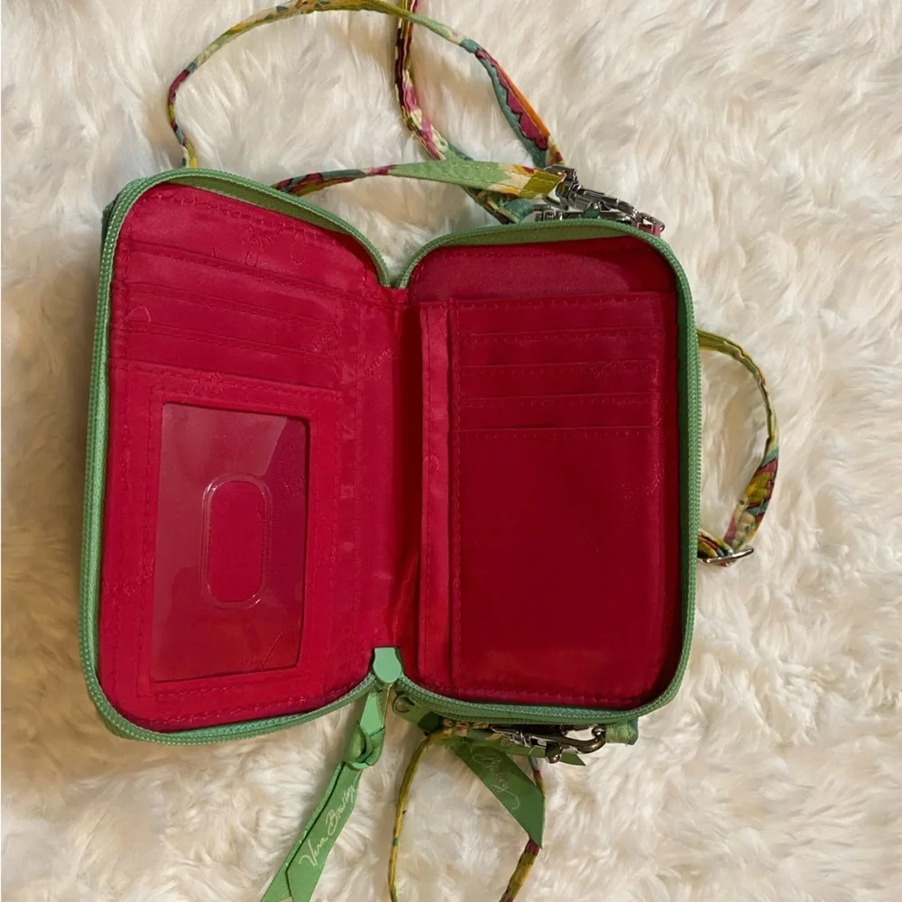 Vera Bradley Paisley Bifold Zipper Crossbody Wallet - Picture 3 of 7